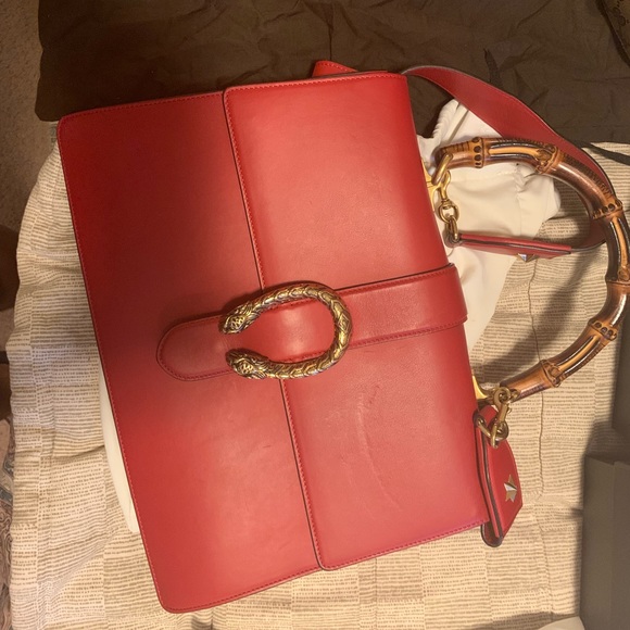 Red Gucci Bag - Picture 1 of 1